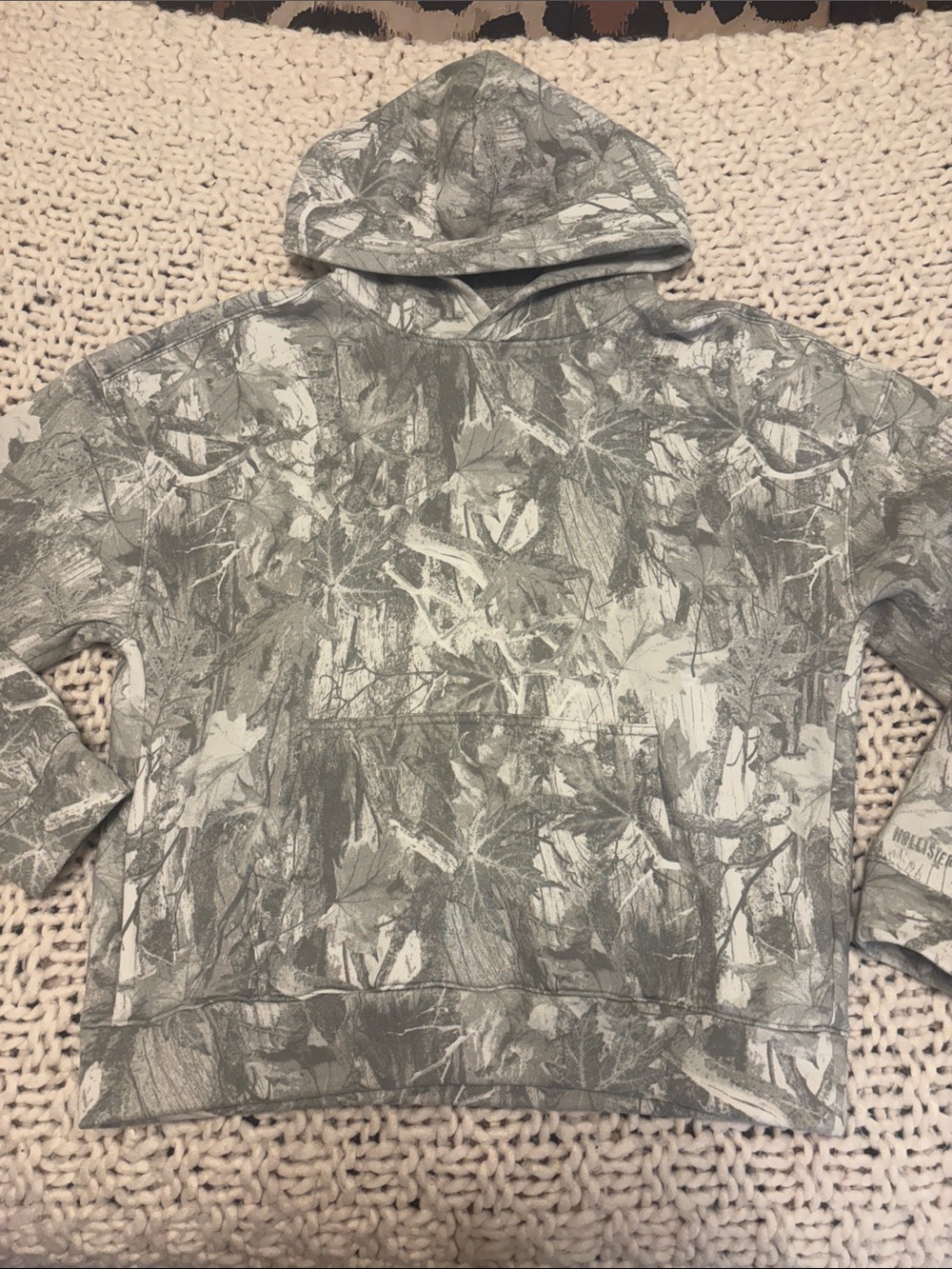 Hollister Gray and White Crewneck Hoodie